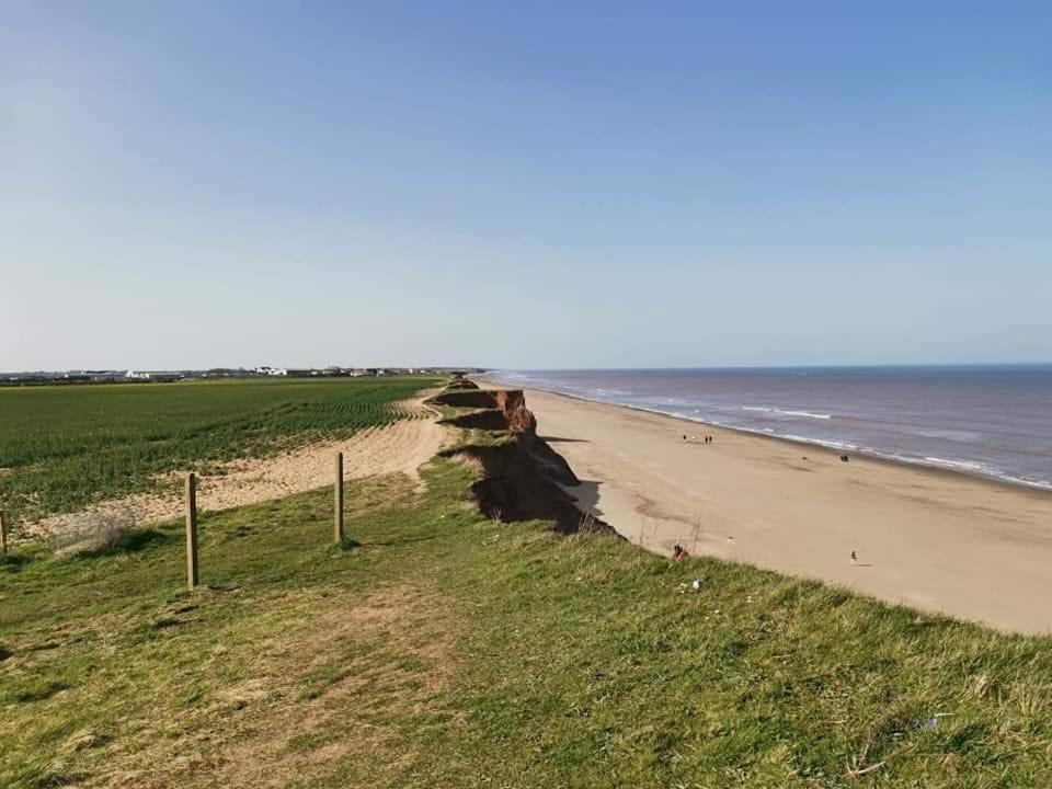 Le Mere Village Caravan Hire Tunstall (East Riding of Yorkshire)